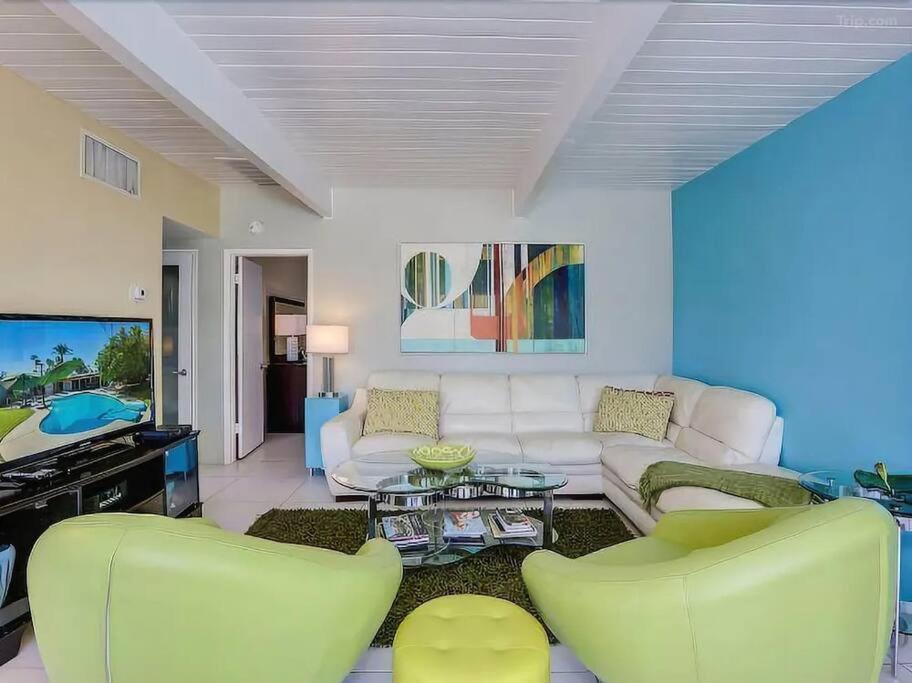Serene 4 Bed 3 Bath Heated Pool Natural Backyard Heart Of 팜 스프링스 외부 사진