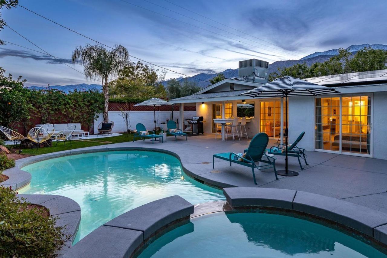 Serene 4 Bed 3 Bath Heated Pool Natural Backyard Heart Of 팜 스프링스 외부 사진